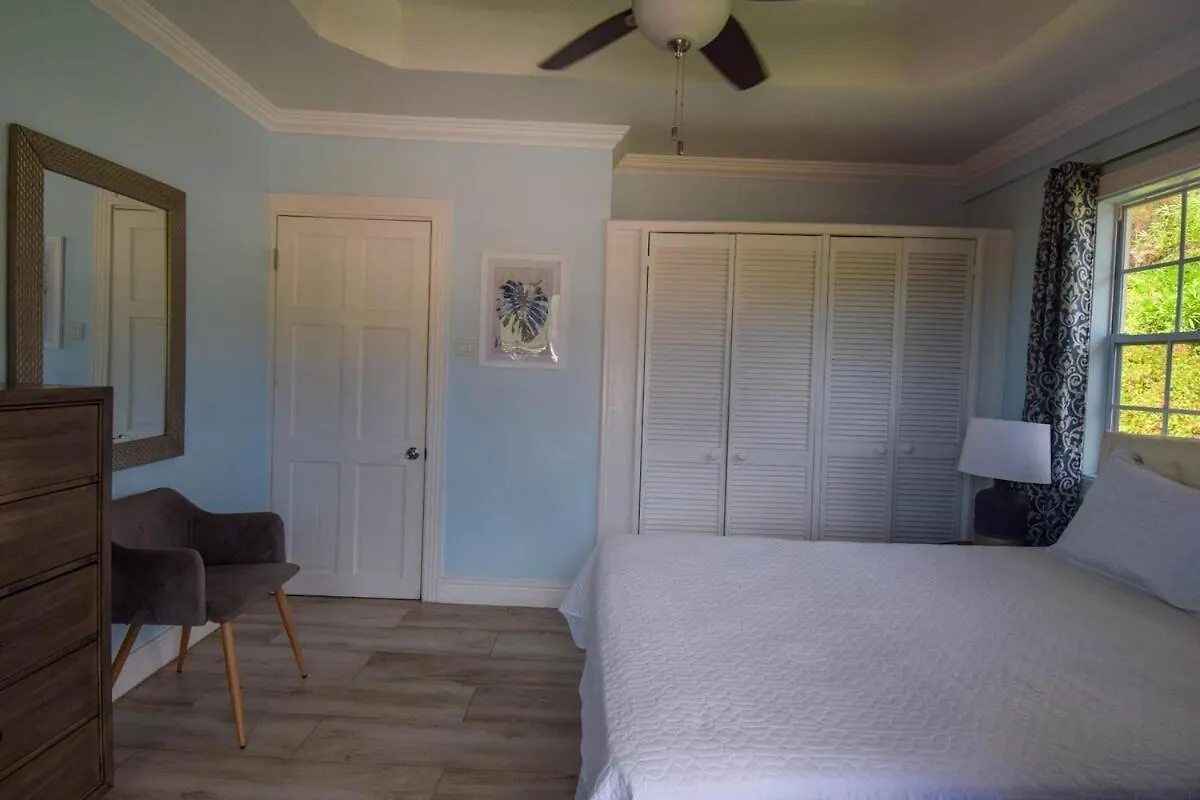 Piton View Apartment With Jeep Rental - Great Combo Deal- Explore St Lucia Soufrière Saint Lucia