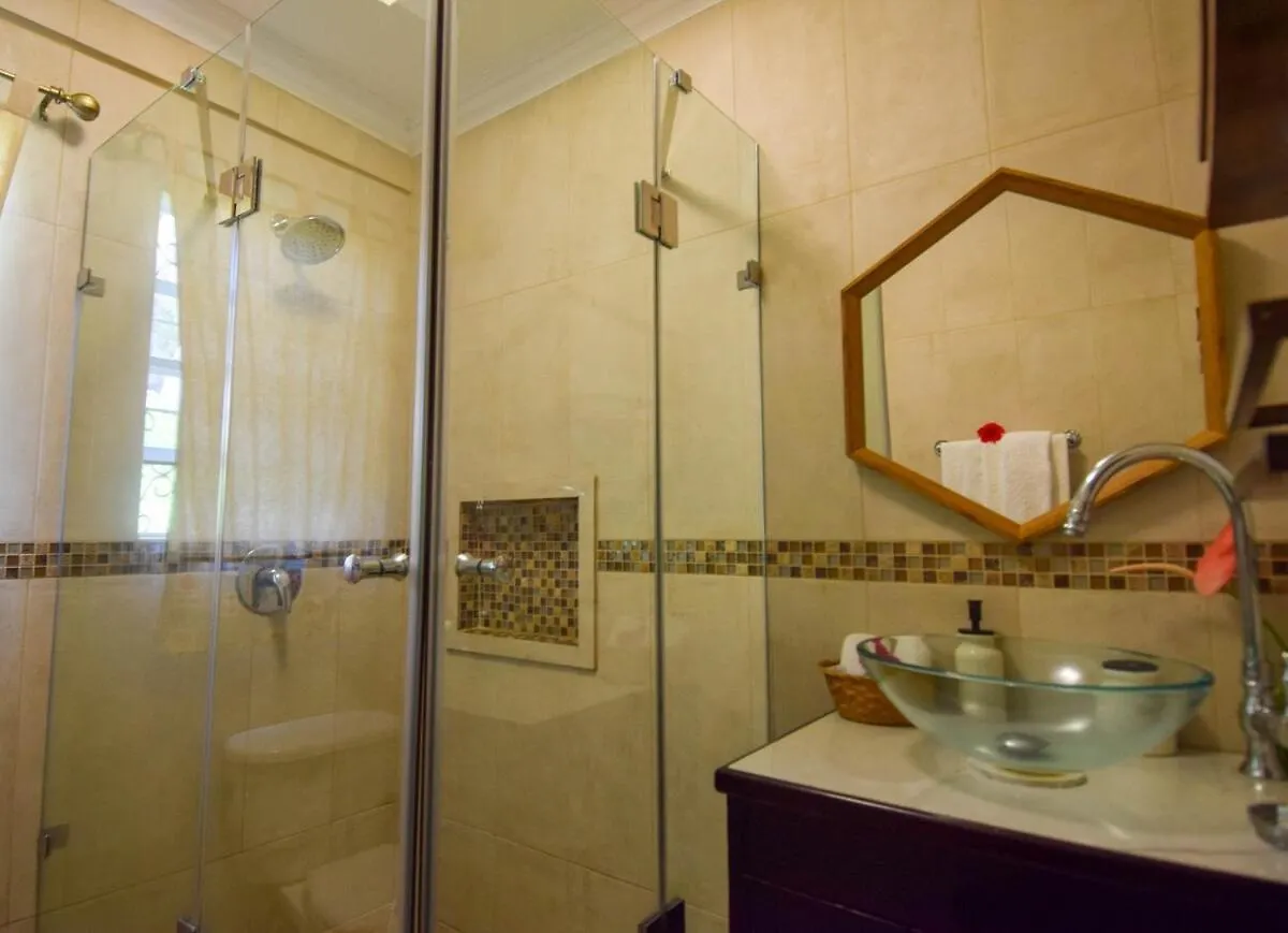 Piton View Apartment With Jeep Rental - Great Combo Deal- Explore St Lucia Soufrière Saint Lucia